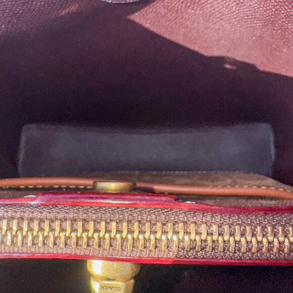 COACH Willow Bucket Bag in Colorblock - Deep Plum Multi Signature Canvas NEW - Picture 7 of 9